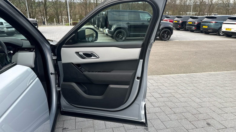 Land Rover Range Rover Velar 2.0 D200 MHEV Dynamic SE 5dr Auto Diesel Estate